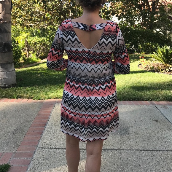 SHIFT DRESS - Picture 2 of 5